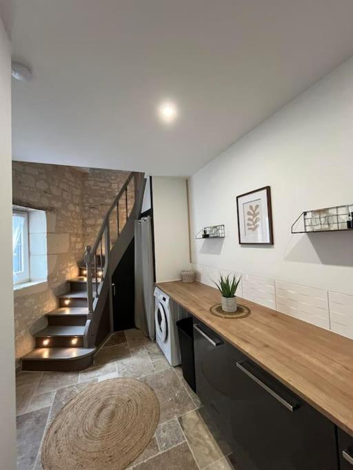Charmante Maison De Bourg Cosy Acces Wifi Sepmes Bagian luar foto