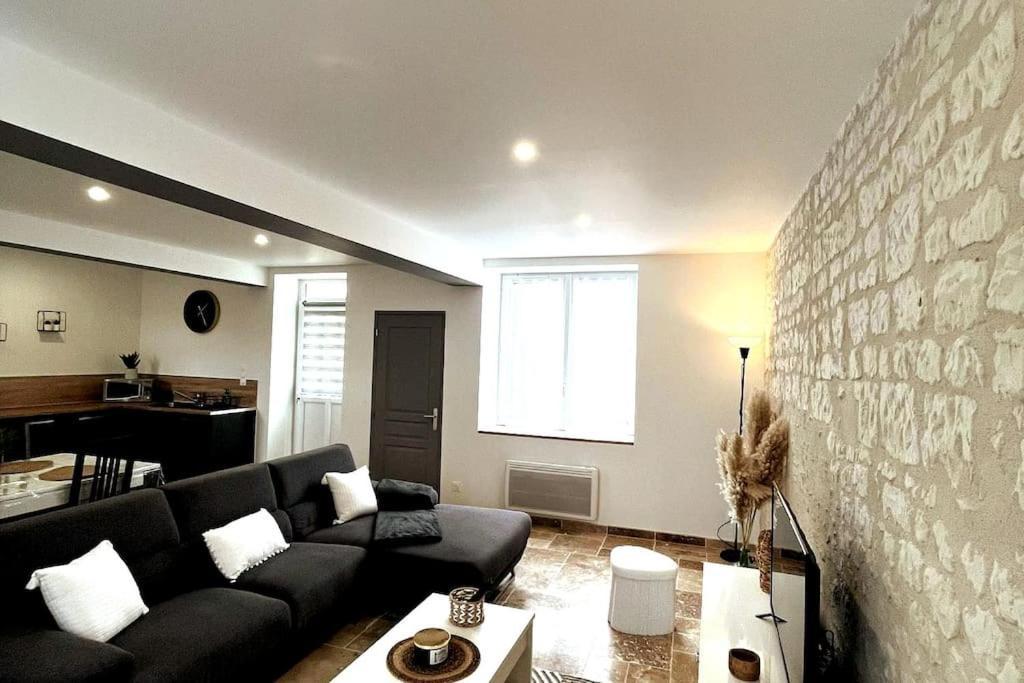 Charmante Maison De Bourg Cosy Acces Wifi Sepmes Bagian luar foto